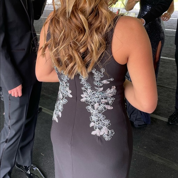 Prom Dress - Picture 8 of 9